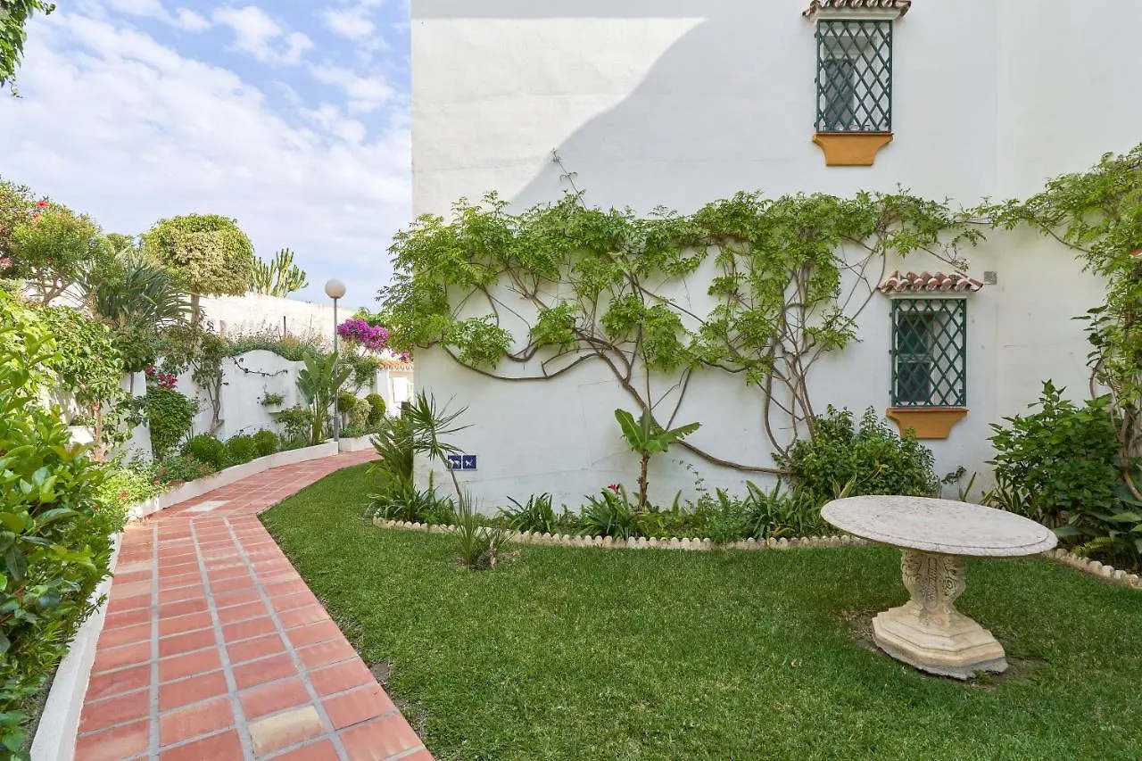 Apartment Las Rosas House Nerja Spain